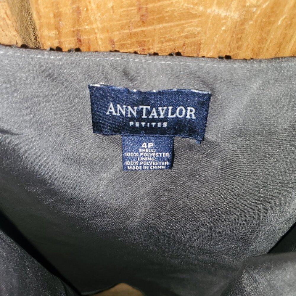 Ann Taylor beaded tank top - Picture 3 of 3